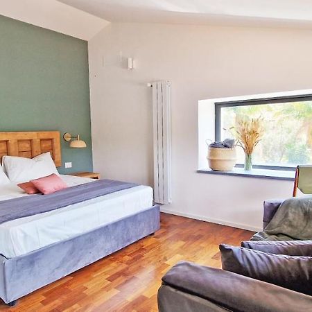 Petrasicula Apartment อาชิเตรซซา ภายนอก รูปภาพ