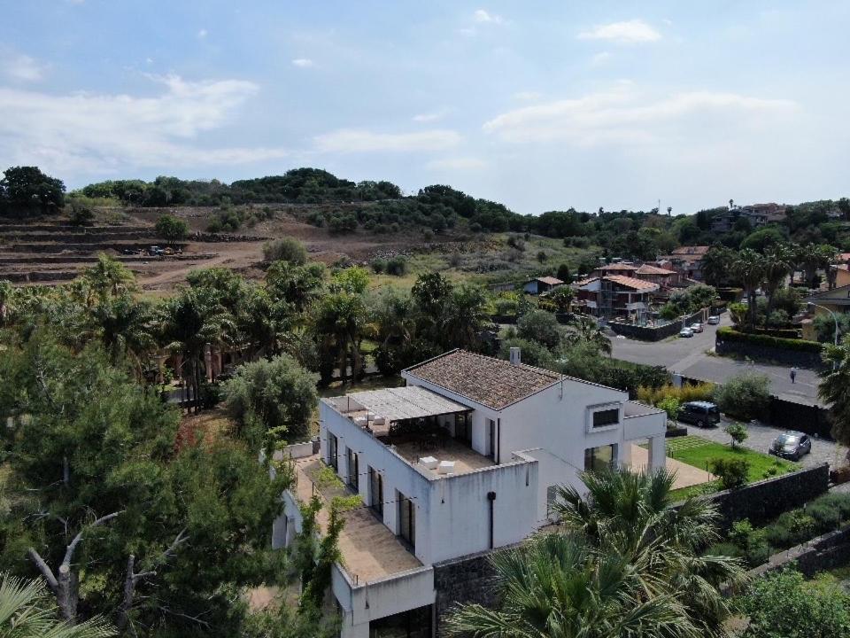 Petrasicula Apartment อาชิเตรซซา ภายนอก รูปภาพ
