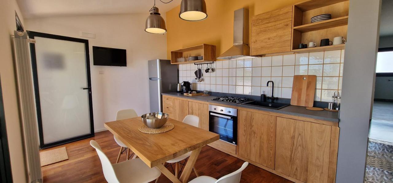 Petrasicula Apartment อาชิเตรซซา ภายนอก รูปภาพ